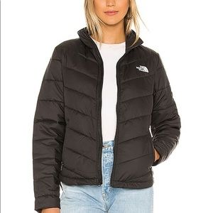 Woman’s north face coat
